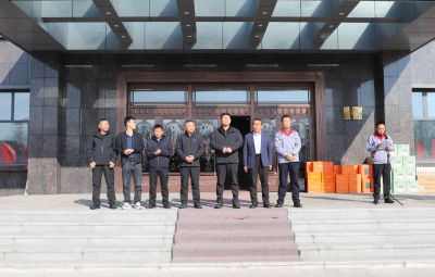 尊龙凯时举行2024“同心庆华诞  聚力向未来”职工拔河角逐